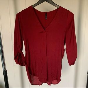 Burgundy Stradivarius 3/4 sleeve shirt